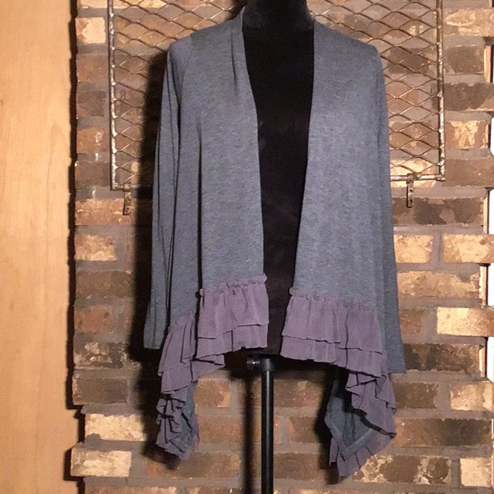 Charlotte Russe gray cardigan with sheer crepe fabric bottom trim S